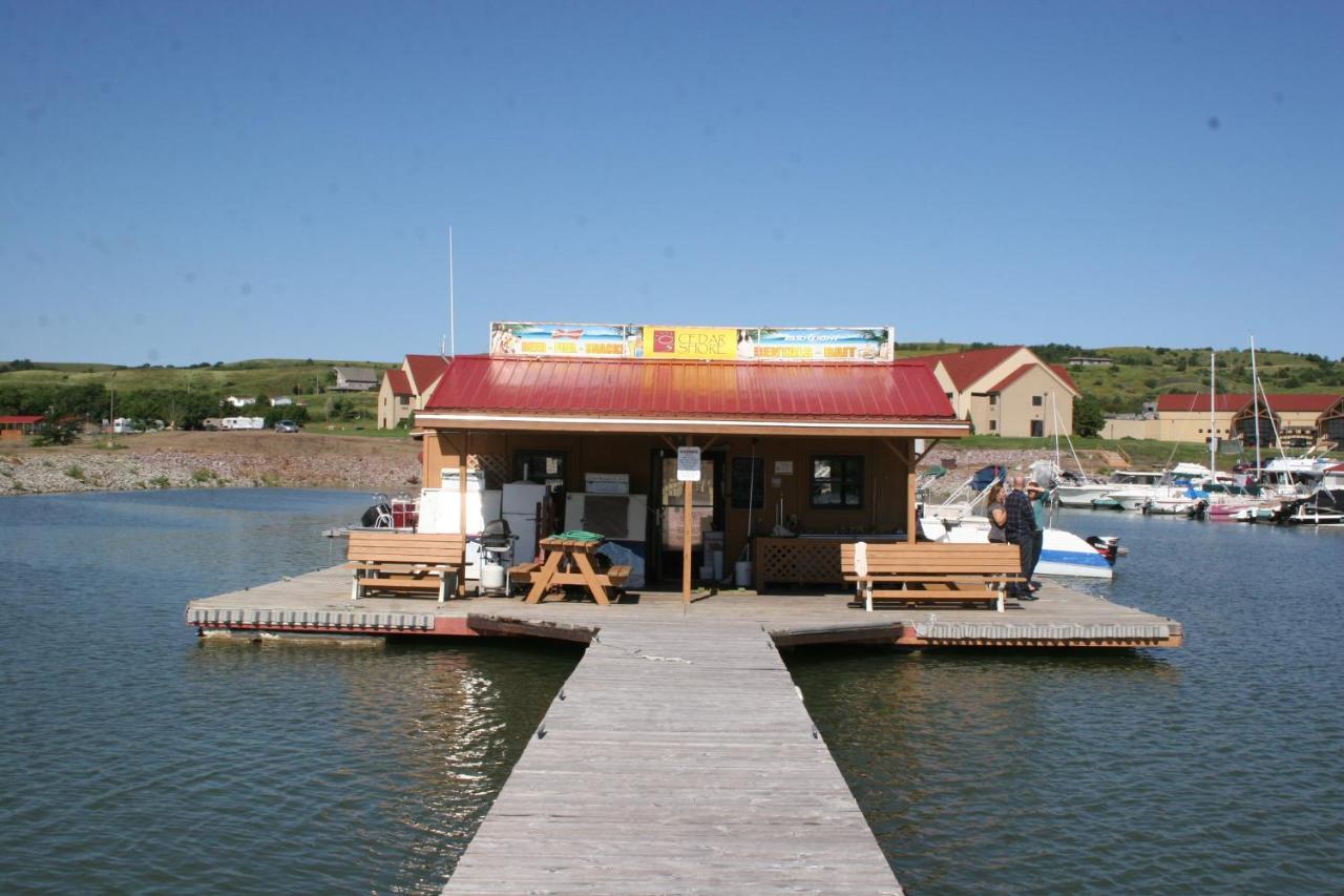 Arrowwood Resort At Cedar Shore Oacoma Εξωτερικό φωτογραφία