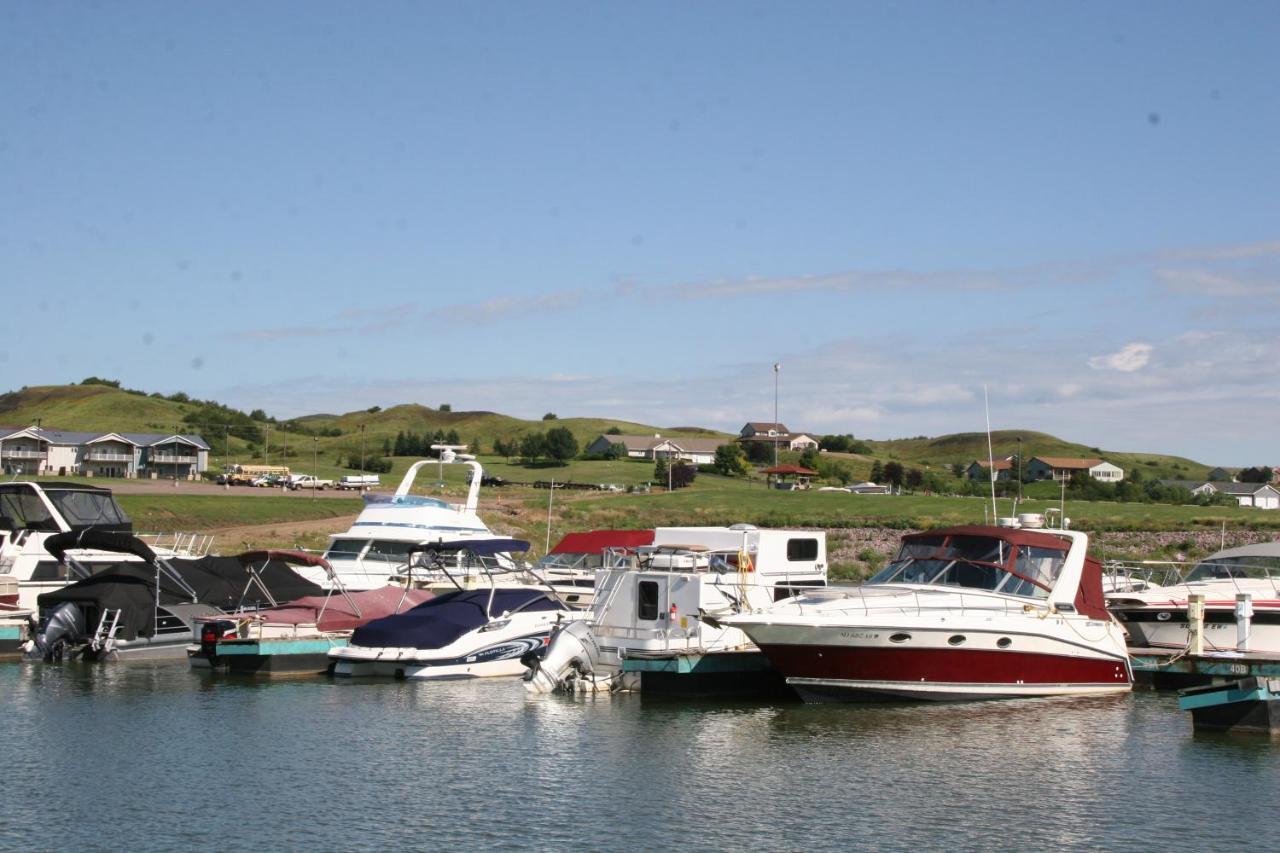 Arrowwood Resort At Cedar Shore Oacoma Εξωτερικό φωτογραφία