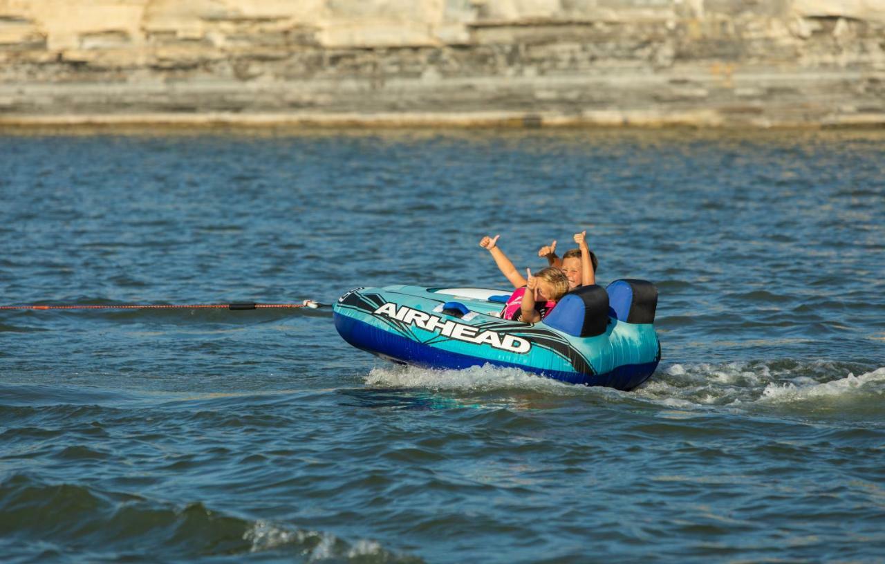 Arrowwood Resort At Cedar Shore Oacoma Εξωτερικό φωτογραφία